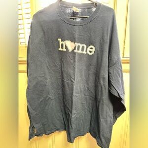 Gildan brand Ultra Cotton Navy T-shirt - women’s